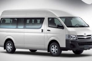 Mobil Toyota Hiace, Jenis Mobil Commercial Muat Orang Banyak